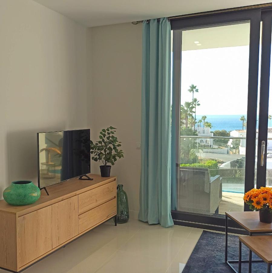 La Paloma Beach Apartment With Pool By Casa Del Sol Hr مانيلفا المظهر الخارجي الصورة