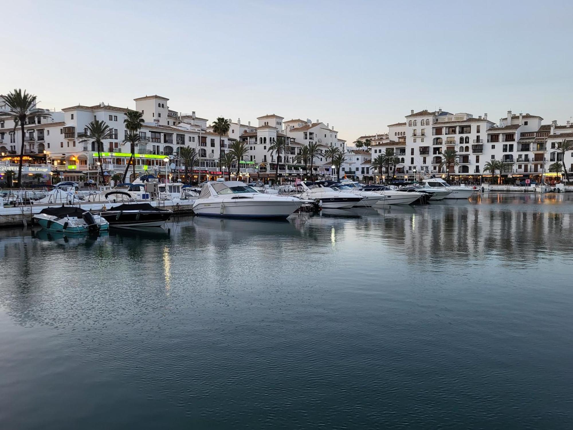 La Paloma Beach Apartment With Pool By Casa Del Sol Hr مانيلفا المظهر الخارجي الصورة